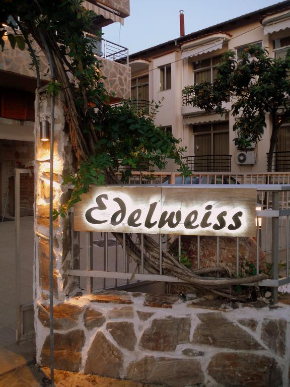 Edelweiss Studios Limenas  Esterno foto